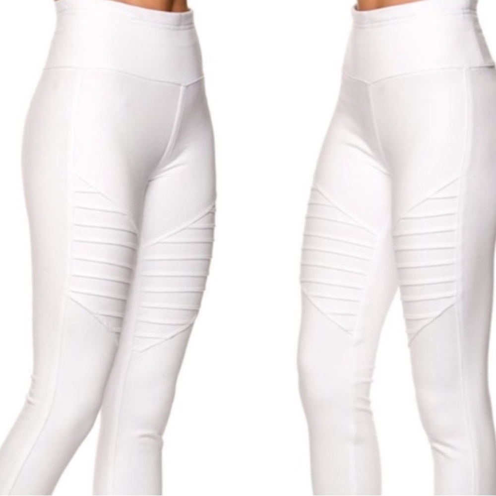 Moto White Leggings Yoga Pants NEW Size Medium - Picture 3 of 3